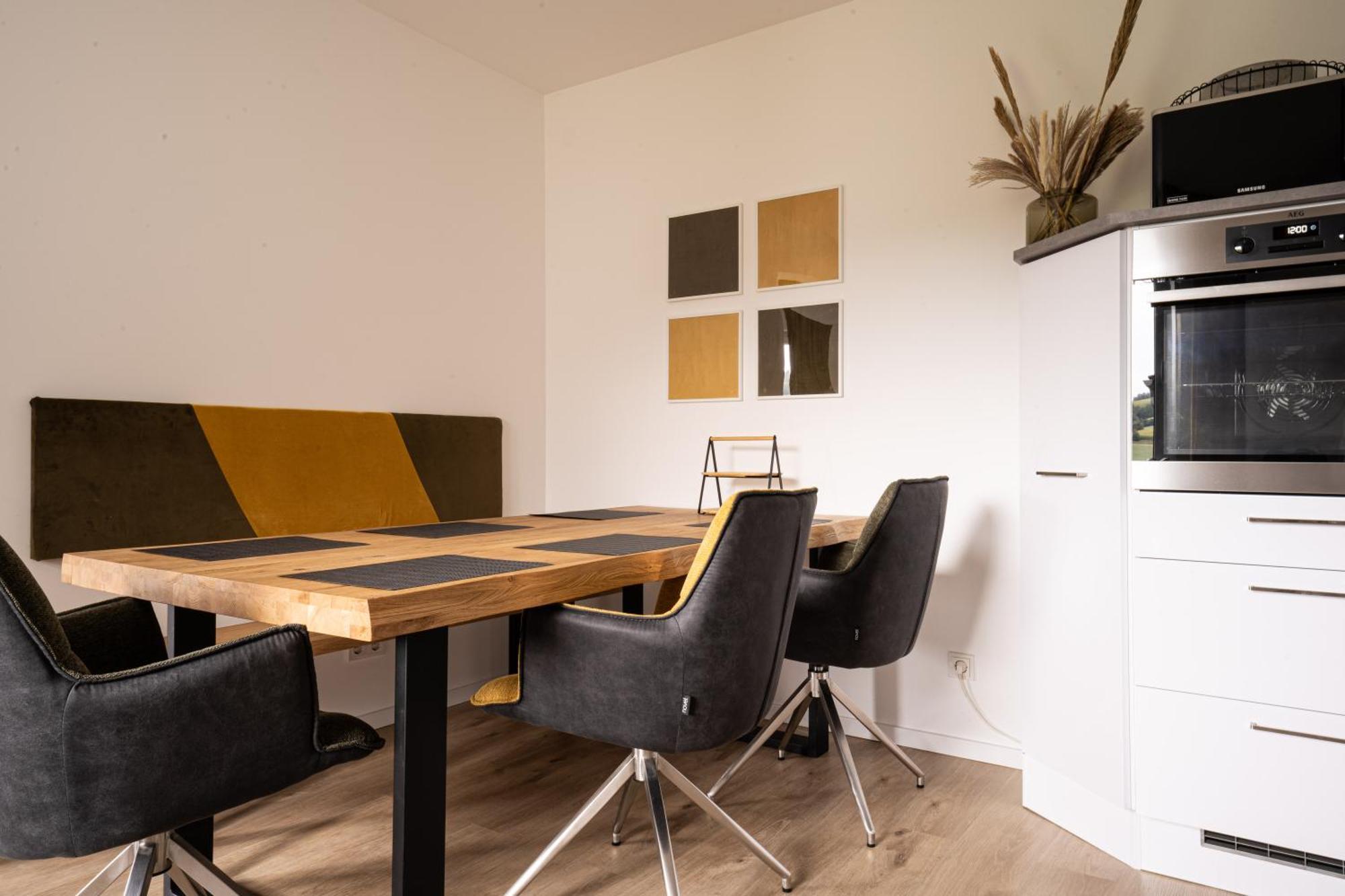 Appartement Mit Garten-terrasse-grill-wifi-parkplatz-baby-kinder Bostalsee